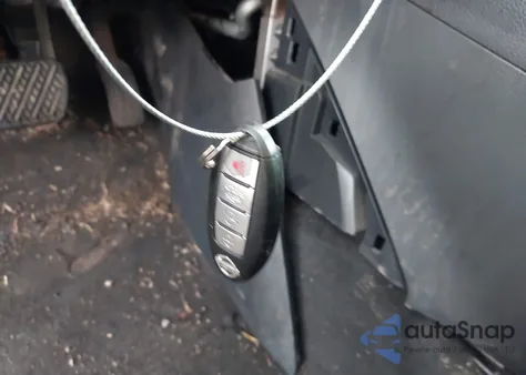 2013 Nissan Sentra Sr z USA, uszkodzony, nr VIN 3N1AB7AP2DL619228